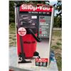 Image 1 : 12 GALLON SHOP VAC