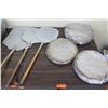 Image 1 : Multiple Pizza Pans & Peel Slide Tools w/ Handles Misc Size