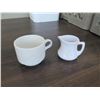 Image 8 : Qty 4 Plastic Stackable Racks w/ Syracuse Cascade Coffee Mugs & Bucket Creamers