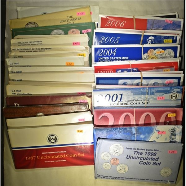 MINT SET LOT; 25 TOTAL SEE DETAILS-