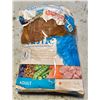 Image 1 : 16KG BAG OF ACTR1UM HOLISTIC DOG FOOD