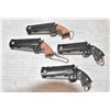 Image 1 : 4 NEW MINI REVOLVER FOLDING POCKET KNIVES -2 BLACK
