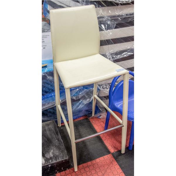 OFF WHITE BONDED LEATHER BAR HEIGHT CHAIR