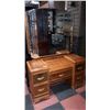 Image 2 : 5 DRAWER VINTAGE VANITY DRESSER W/ LARGE MIRROR