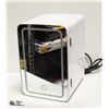 Image 1 : NEW REPACKED ASTRO AI MIRRORED 6L MINI FRIDGE