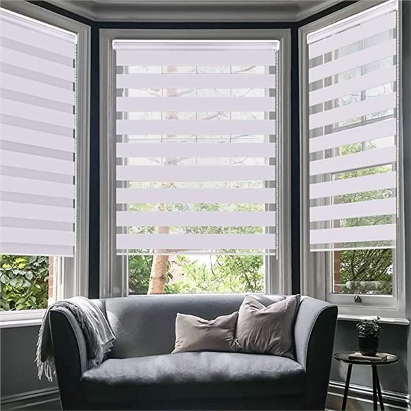 NEW PAIR OF HORIZONTAL ZEBRA WHITE BLINDS