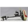 Image 1 : 1.5 HP KEYSTONE OUTBOARD MOTOR - NEEDS NEW PULL