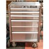 Image 1 : MASTER CRAFT MAXIMUM TOOL CHEST WITH SOME CONTENTS