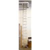 Image 1 : 16' ALUMINUM LADDER