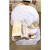 Image 1 : COMPLETE NURSERY; CRIB SET,ART,LAMP,LACE