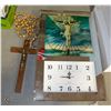 Image 1 : LARGE CROSS ROSARY AND MIRRORED CLOCK