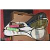 Image 1 : FLAT OF TENNIS/SQUASH RACKETS