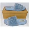 Image 1 : NEW DESIGN LAB SIZE 9 BLUE LIZZY SLIPPERS