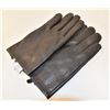 Image 1 : PAIR OF SMALL CALVIN KLEIN LEATHER GLOVES, HBC SES