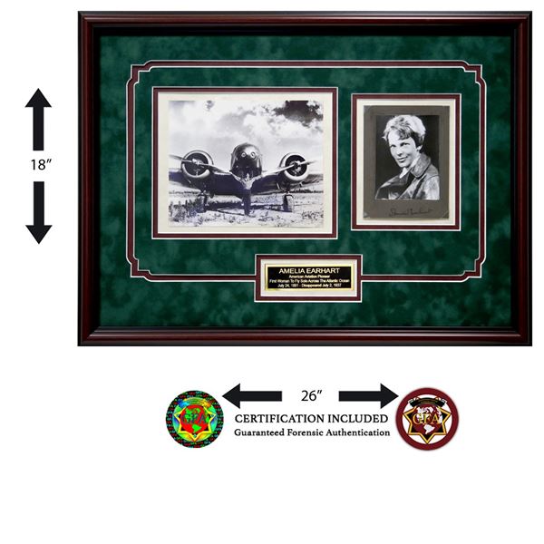 Amelia Earhart Signed Cabinet Portrait Photo