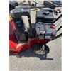 Image 2 : Toro Powermax 724 OE snow blower
