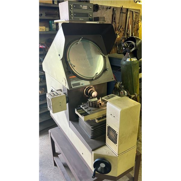Mitutoyo #PH350 Optical Comparator w/Stand