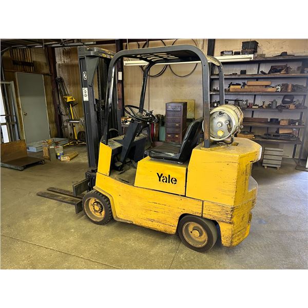 3,000 lb Capacity Yale Forklift
