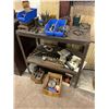 Image 1 : Table w/Tooling Contents