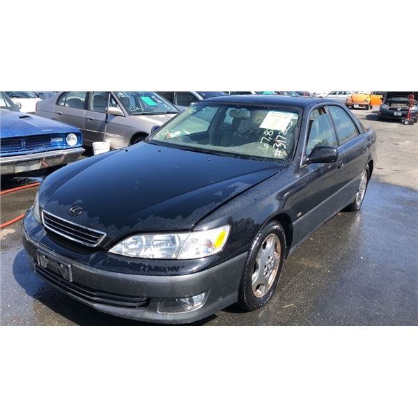 2001 Lexus ES 300