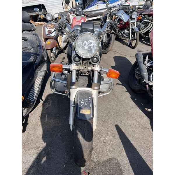 1977	YAMAHA	XS-750