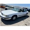 Image 2 : 1998 Buick LeSabre Custom