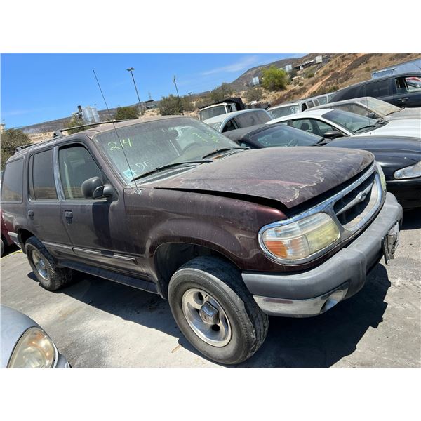 1999 Ford Explorer XL