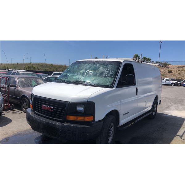2005 GMC Savana Cargo 2500