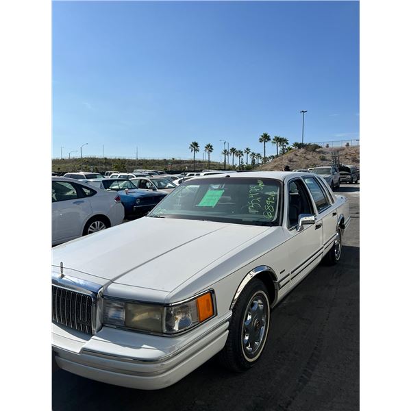 1993 Lincoln Town Car Cartier