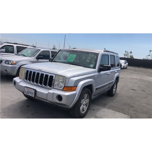 2007 Jeep Commander Sport