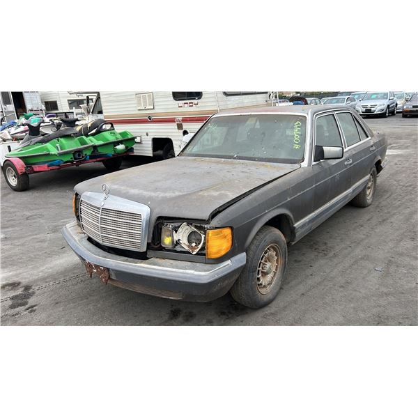 1981	Mercedes-Benz	300-Class