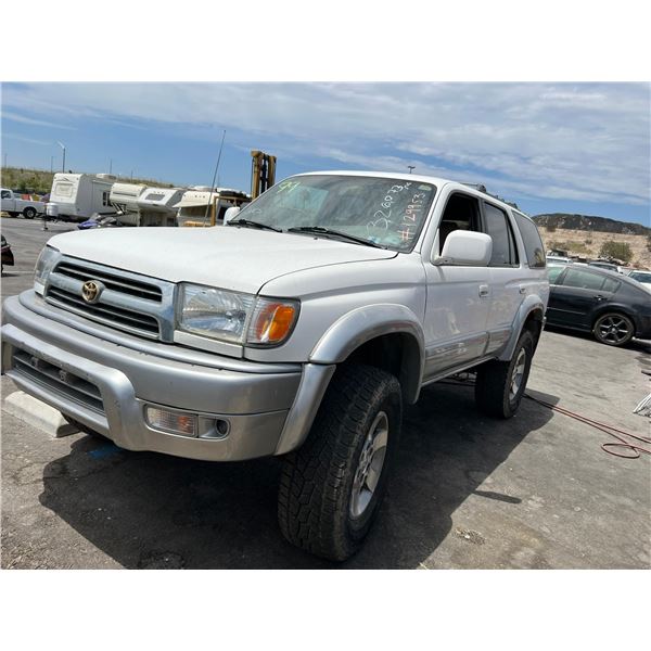 1999 Toyota 4Runner Limited