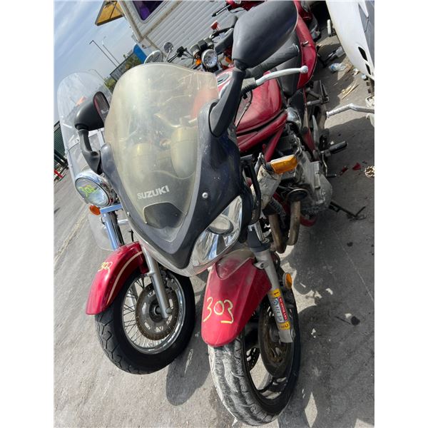 2001	SUZUKI	GSF600S