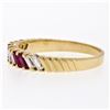 Image 3 : Vintage 18k Yellow Gold 0.75 ctw Baguette Diamond and Ruby Band Ring