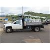 Image 8 : 2018 Chevy Silverado 3500HD Flatbed Dump Truck, Lic. 428TWN (Runs & Dumps - See Video)