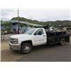Image 12 : 2014 Chevy Silverado 3500HD Flatbed Truck w/ Toolboxes, Lic. 519TVG (Starts & Runs - See Video)