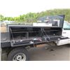 Image 17 : 2018 Chevy Silverado 3500HD Flatbed Dump Truck w/ Bed-Mounted Fuel Tank, Lic. 427TWN (Runs & Dumps -