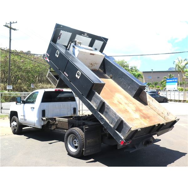 2018 Chevy Silverado 3500HD Flatbed Dump Truck w/ Bed-Mounted Fuel Tank, Lic. 427TWN (Runs & Dumps -