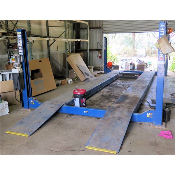 Rotary Lift Adjustable Hydraulic Vehicle Lift (Buyer Must Deinstall)