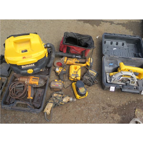 DeWalt Reciprocating Saw, Circular Saw, Ridgid & DeWalt Power Tools & Chargers