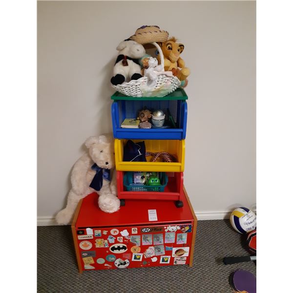 Toy Box & Toys Cat B