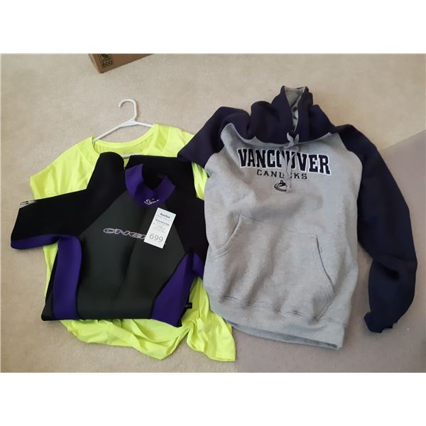 ONEILL Dry Suit & Vancouver Canucks Hoodie Cat A