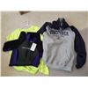 Image 1 : ONEILL Dry Suit & Vancouver Canucks Hoodie Cat A