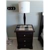 Image 1 : Nightstand and Lamps Cat C