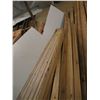 Image 2 : LG. LOT OF WOOD STRIPPING