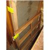 Image 2 : 2 ANTIQUE WOOD FRAME WINDOWS & 4 WINDOW TRIMS