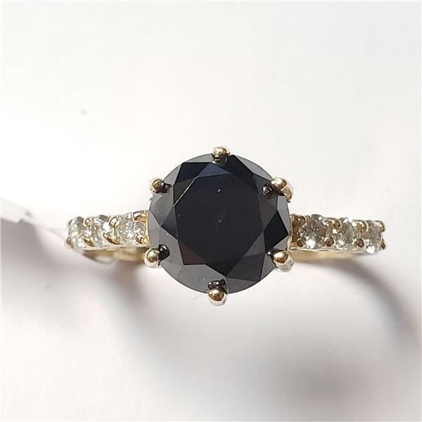 10K  BLACK DIAMOND(2.4CT) DIAMOND(0.2CT) RING SIZE 6.5
