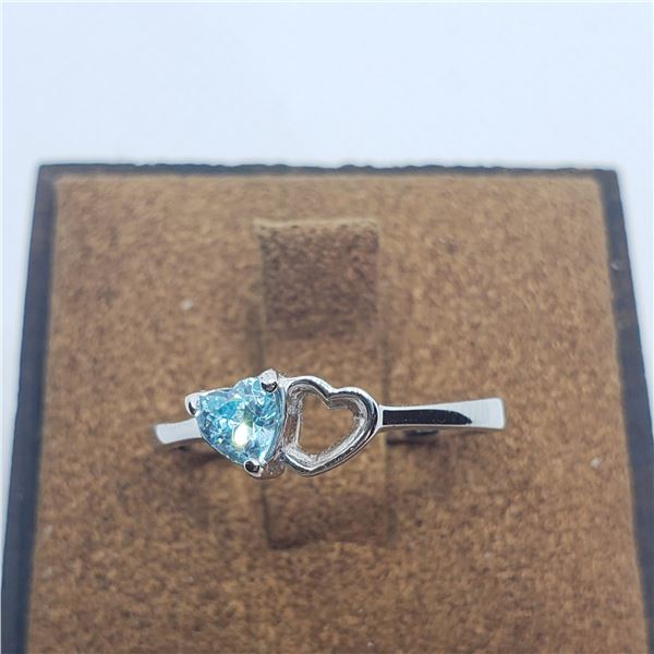 SILVER BLUE TOPAZ RING SIZE 8