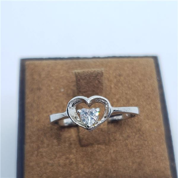 SILVER CZ RING SIZE 8