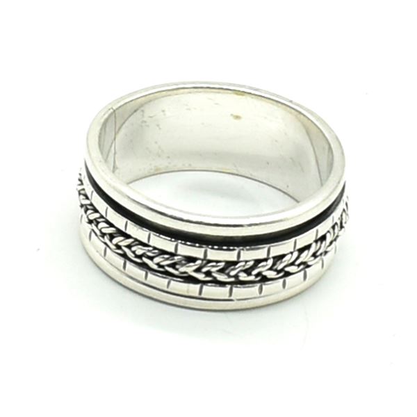 SILVER RING SIZE 10